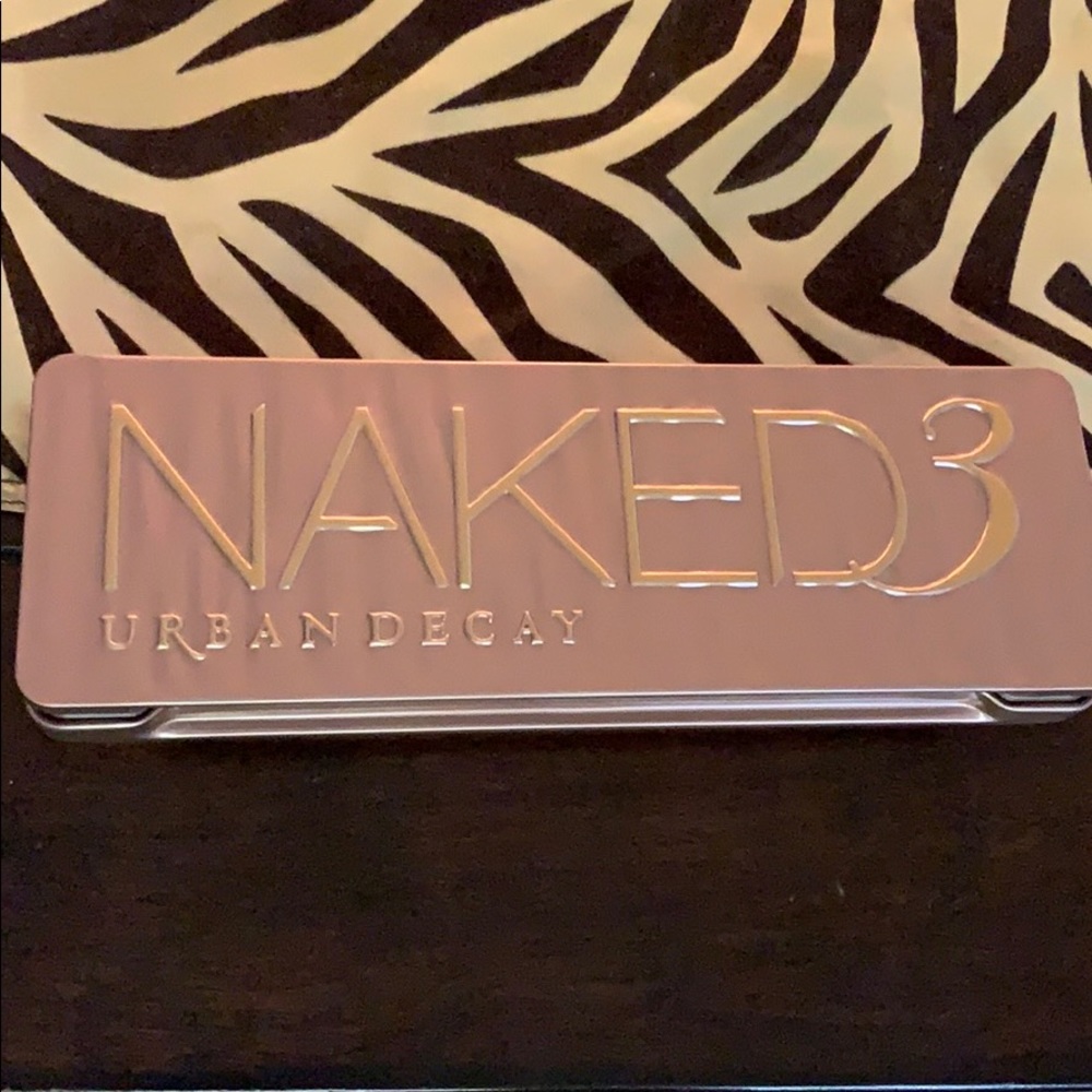 Urban Decay Naked 3